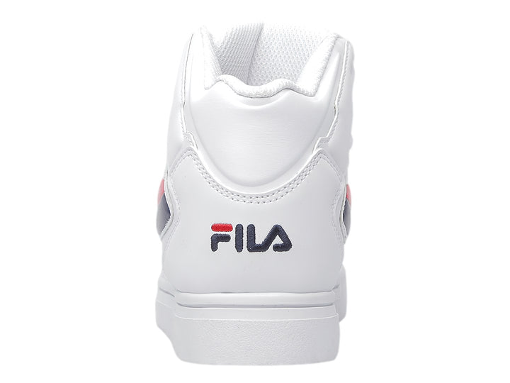 Tenis deportivos FILA para niño en color blanco con detalles laterales en rojo y azul marino.