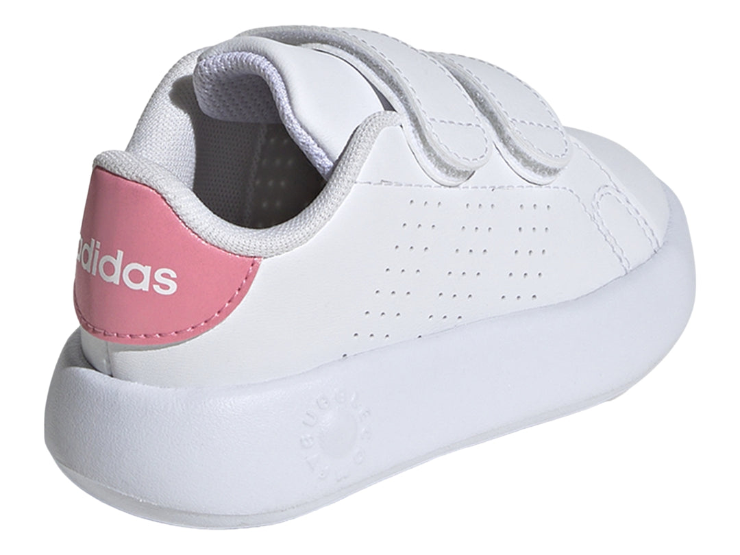 Tenis Adidas Advantage CF I en color blanco con detalles en rosa y cierre de velcro para niños.