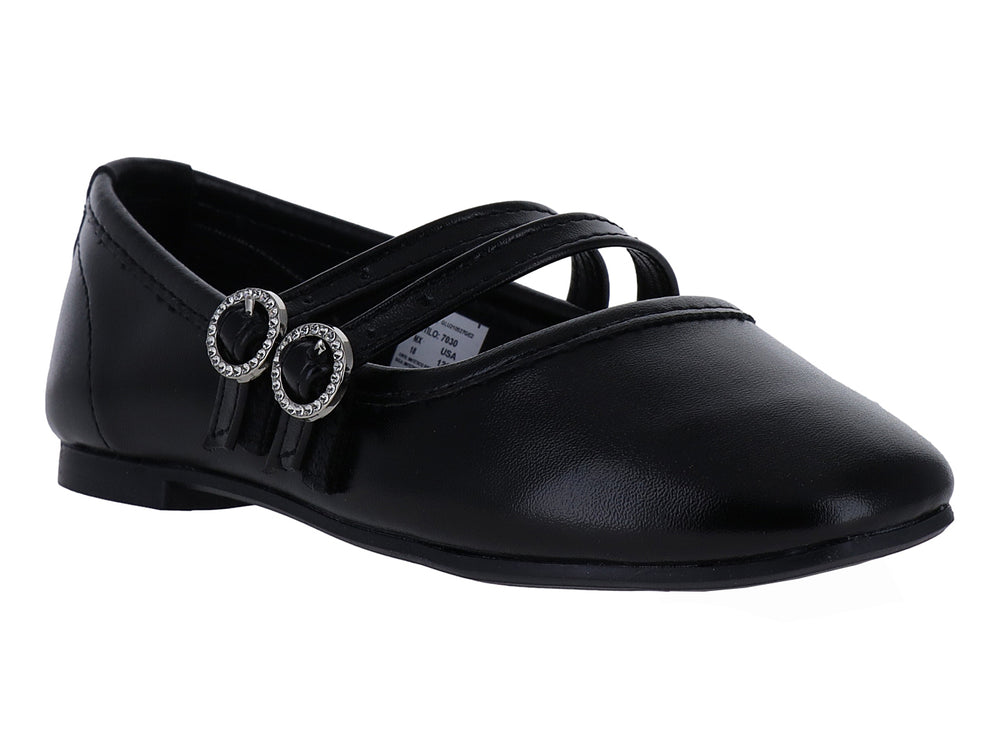 Zapato plano negro con dos correas y hebillas circulares brillantes.