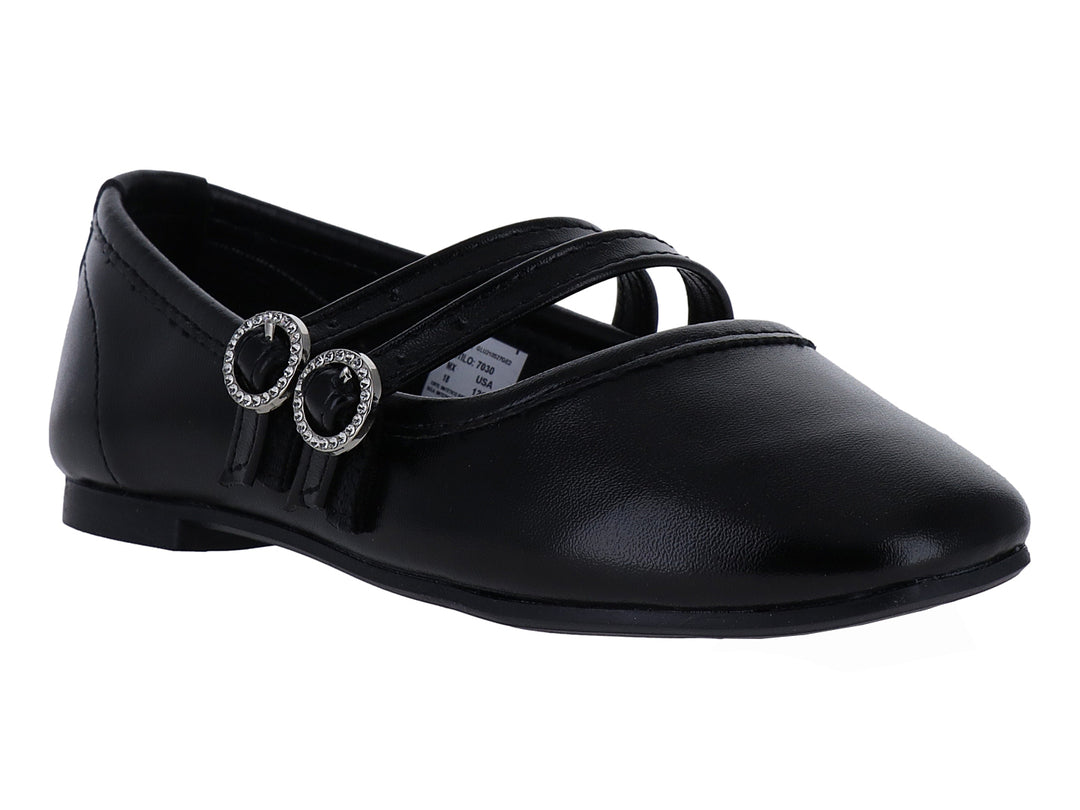 Zapato plano negro con dos correas y hebillas circulares brillantes.