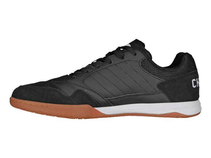 Tenis deportivos Charly en color negro con suela color miel y entresuela blanca.