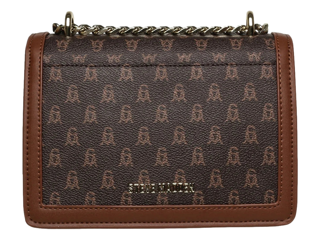 Bolso de hombro Steve Madden color marrón con estampado, cierre metálico dorado y correa de cadena.