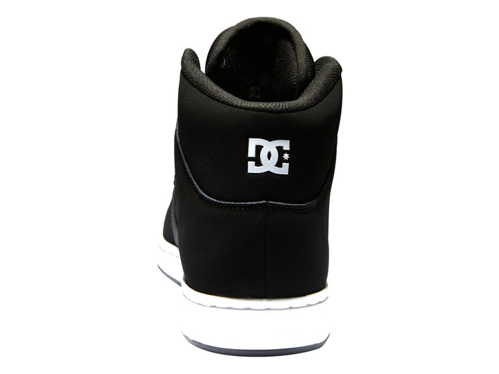 Tenis DC Shoes modelo Adys de bota alta en color negro con suela blanca y logotipo blanco lateral.