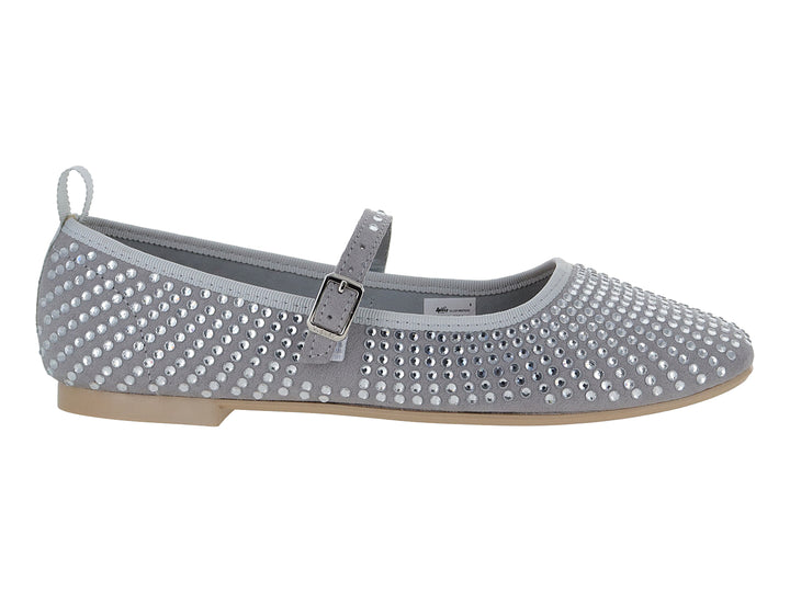 Zapato plano color plata con brillantes y correa con hebilla para niña.