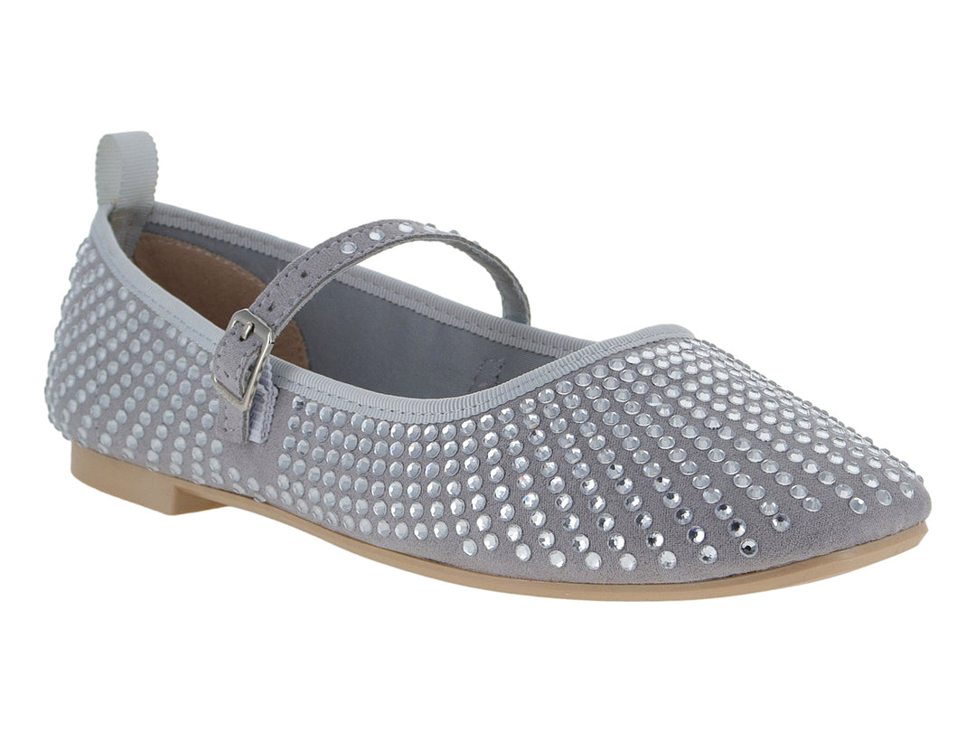 Zapato plano color plata con brillantes y correa con hebilla para niña.