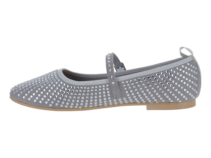Zapato plano color plata con brillantes y correa con hebilla para niña.
