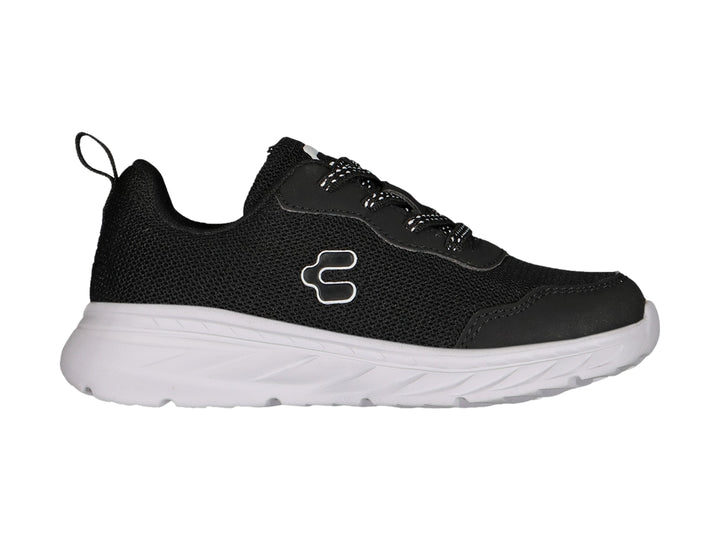 Tenis deportivos Charly color negro con suela blanca y logotipo blanco lateral.