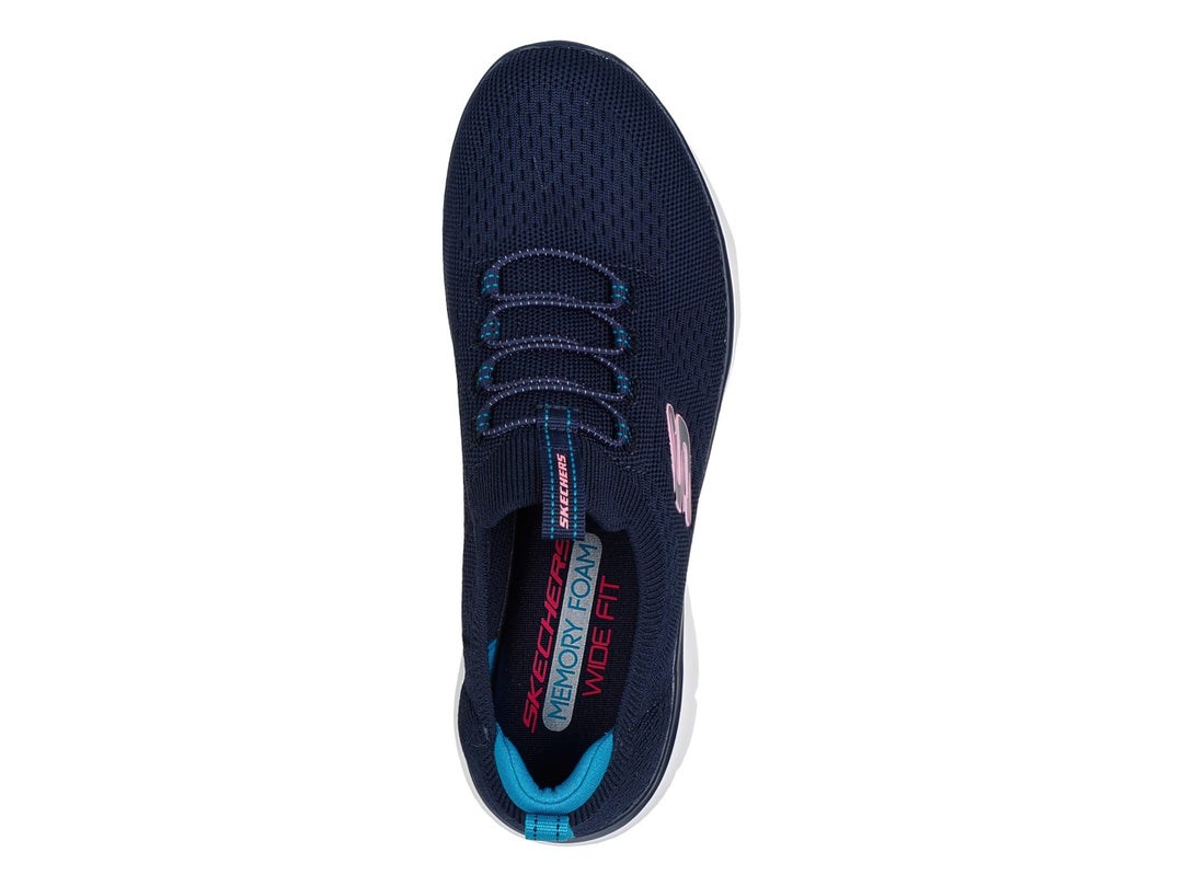 Tenis Skechers color azul marino con suela blanca y detalles en turquesa para deporte o uso casual.