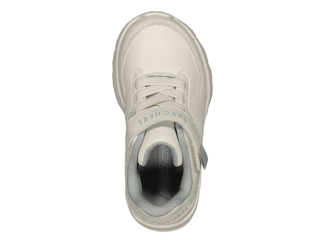 Tenis deportivos Skechers color blanco con correa de velcro y agujetas.
