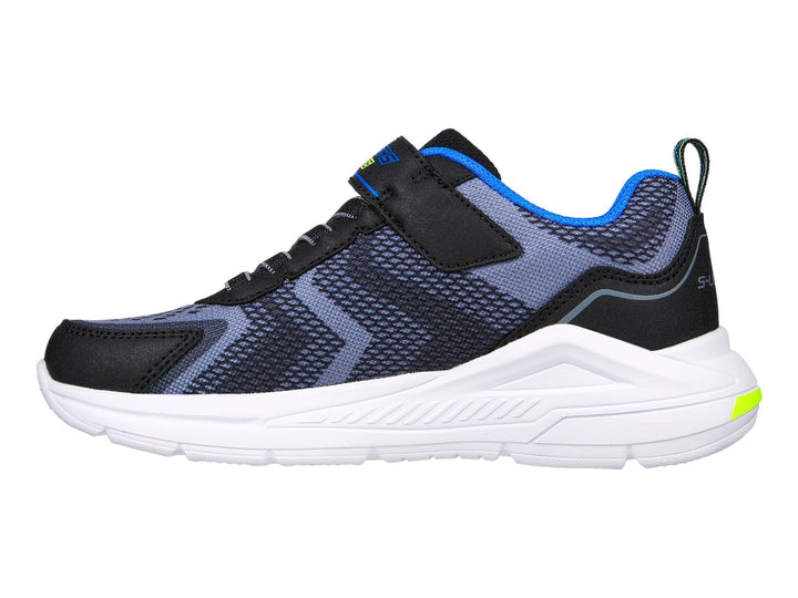 Tenis deportivos Skechers para niño en colores negro, azul y amarillo con suela blanca.