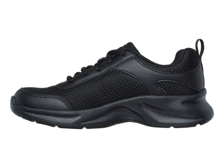 Tenis deportivos Skechers Dynamatic en color negro con detalles de malla y suela gruesa.
