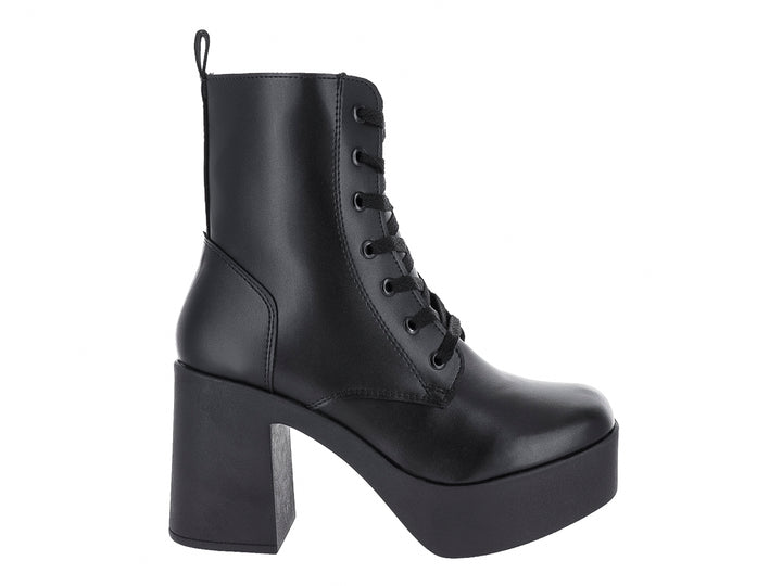 Botas negras de plataforma y tacón grueso con cierre de agujetas para mujer.