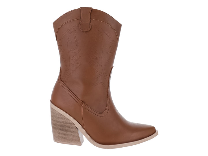 Botín estilo vaquero color tan con tacón grueso y detalles bordados en el cuerpo.