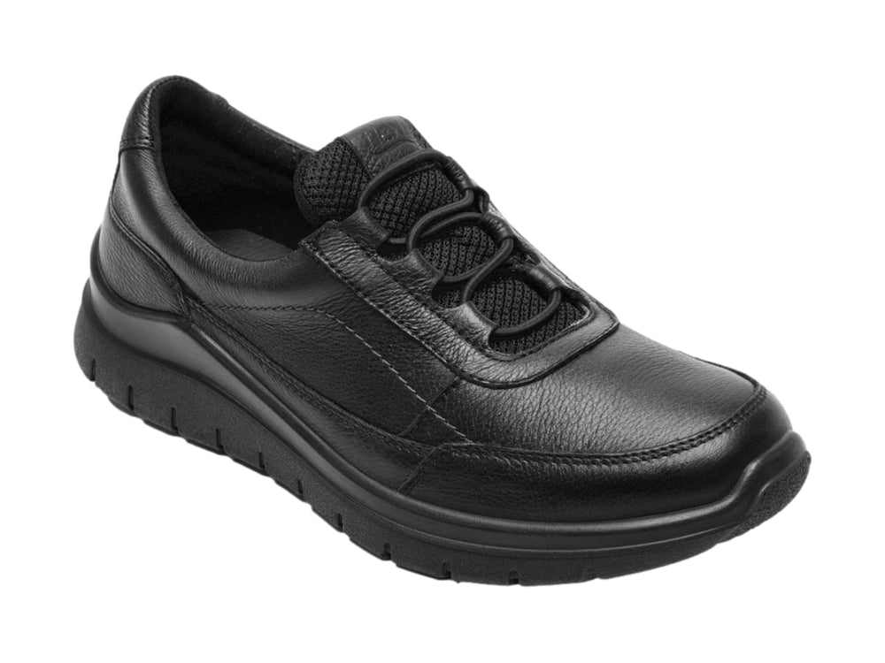 Zapato plano de cuero negro con suela gruesa y cordones.