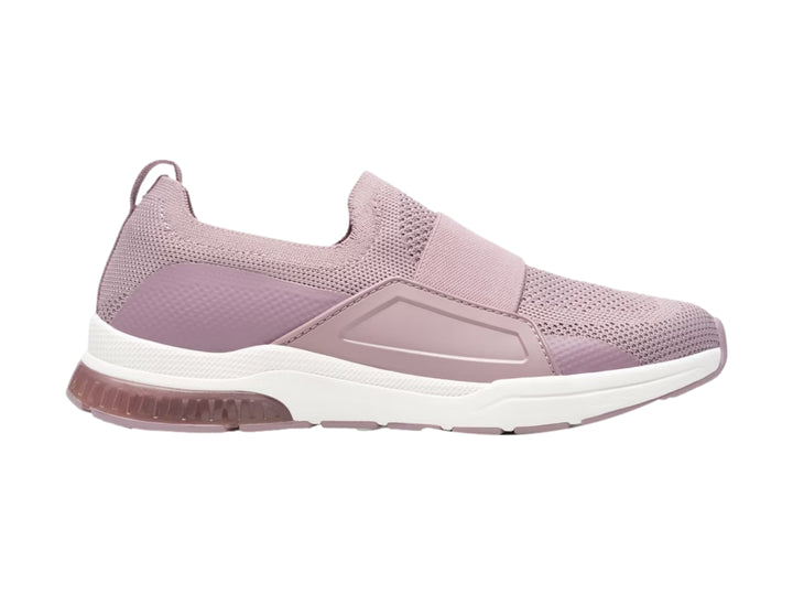 Tenis Flexi color morado taro, estilo slip-on con suela blanca y tejido textil.