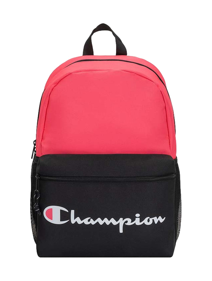 Mochila Champion bicolor en tonos rosa durazno y negro con logotipo blanco en el frente.
