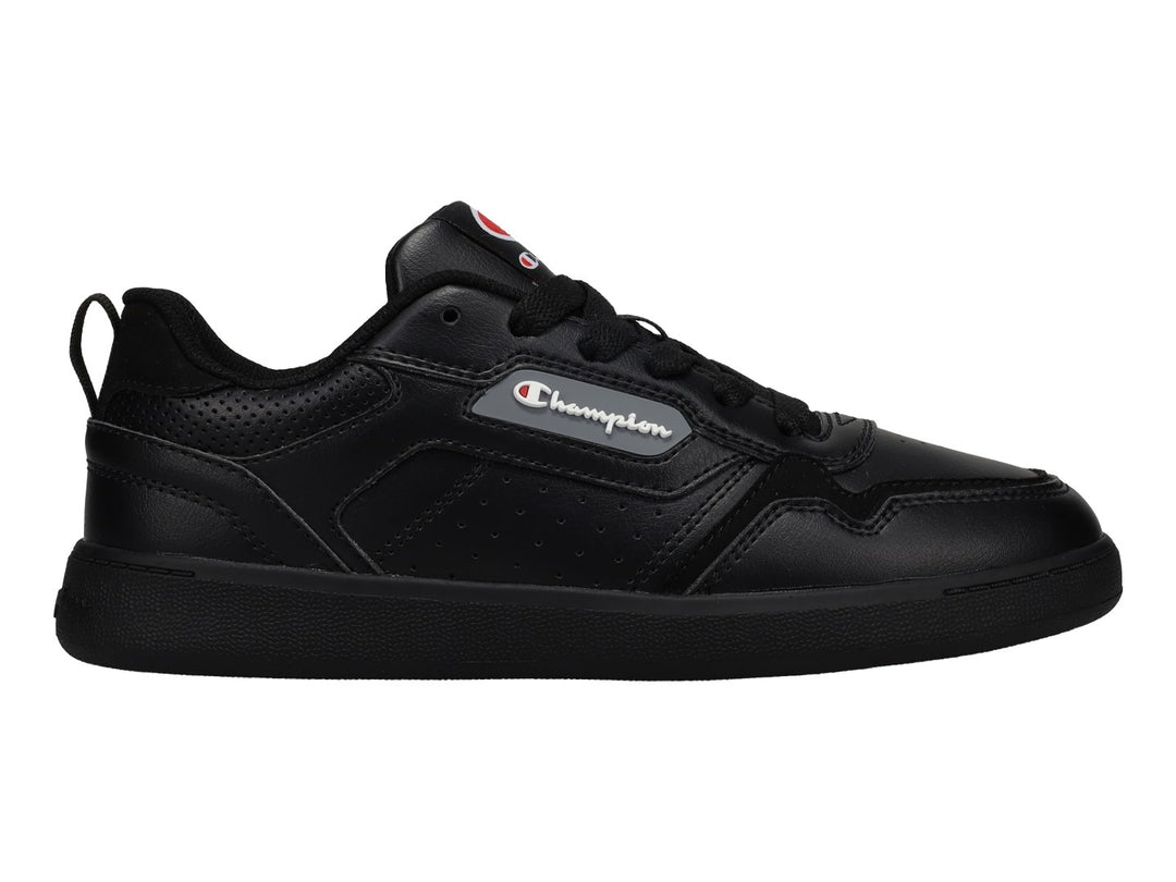 Tenis deportivos Champion Lore en color negro con suela a juego y logotipo blanco.