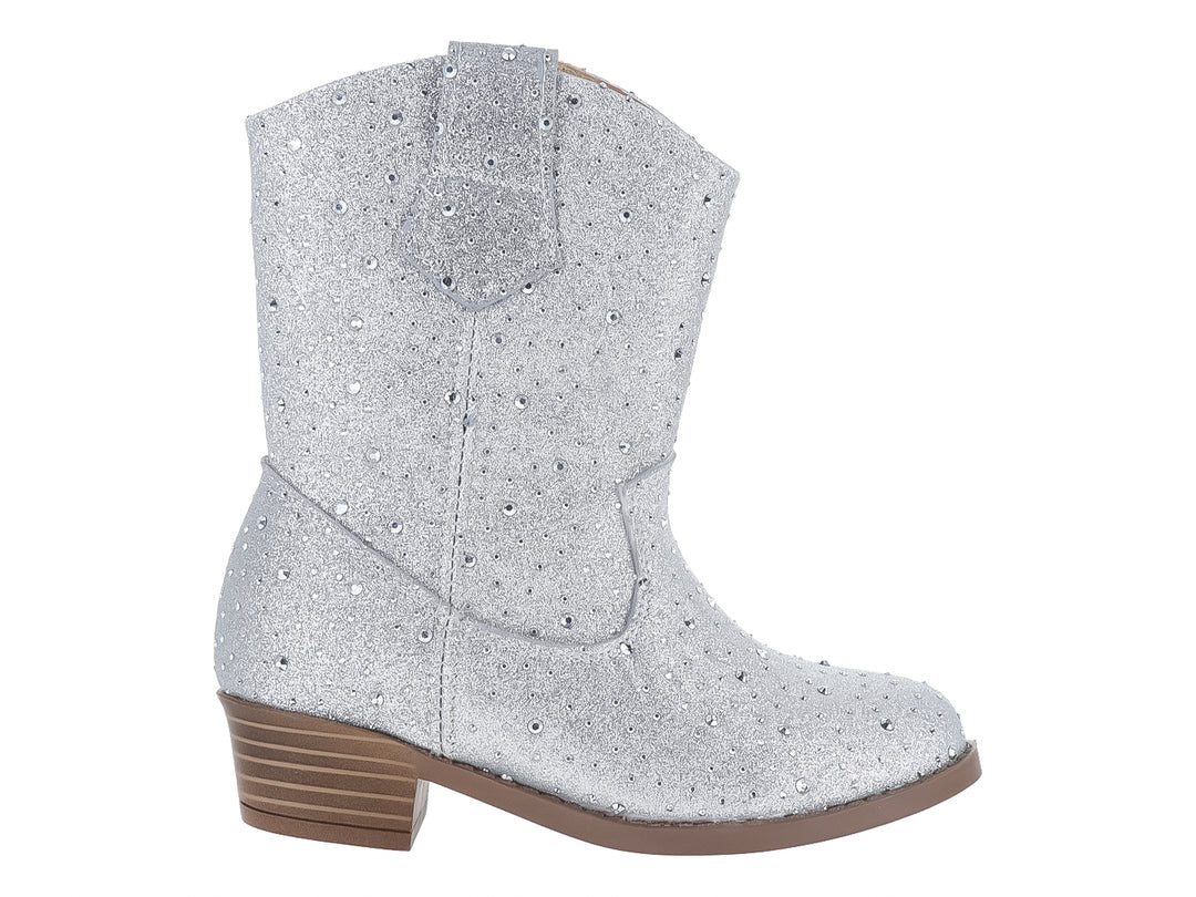 Bota vaquera para niña en color plata con acabado brillante y suela marrón.