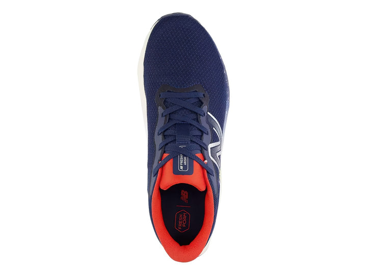 Tenis New Balance Arishi en color azul marino con detalles en rojo y suela blanca.