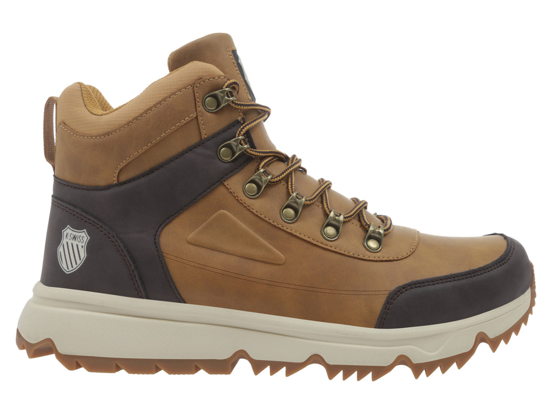 Botas K-Swiss color camel con detalles en marrón oscuro y suela beige dentada para uso casual.