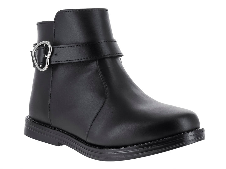 Botas negras para niña con detalle de hebilla en forma de corazón plateado y suela plana.