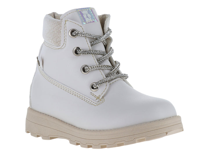 Botas blancas Kassandra para niña con detalles en beige, agujetas plateadas y suela track.