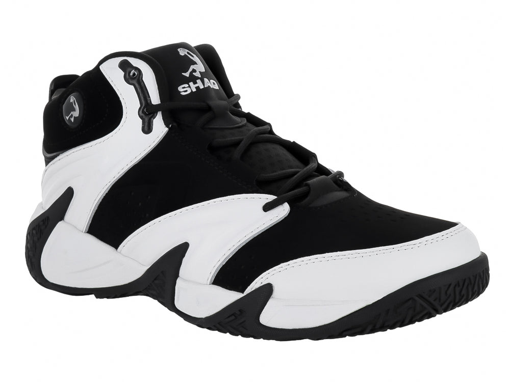 Tenis de baloncesto SHAQ de bota alta en colores negro y blanco con suela robusta.