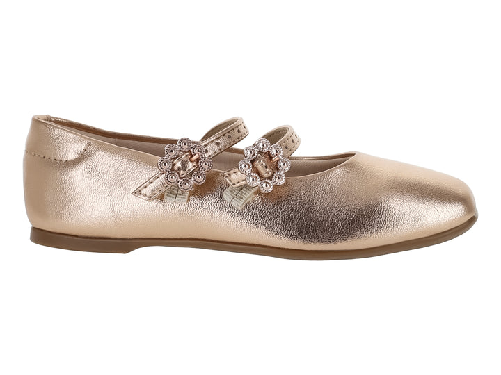 Zapato plano para niña color oro rosado metalizado con correas y detalles de pedrería.