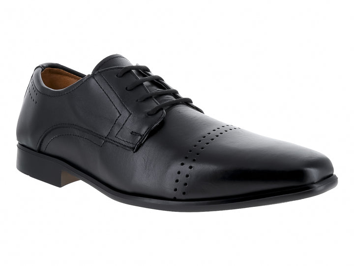 Zapato formal Oxford de cuero negro para hombre con detalles perforados y agujetas.