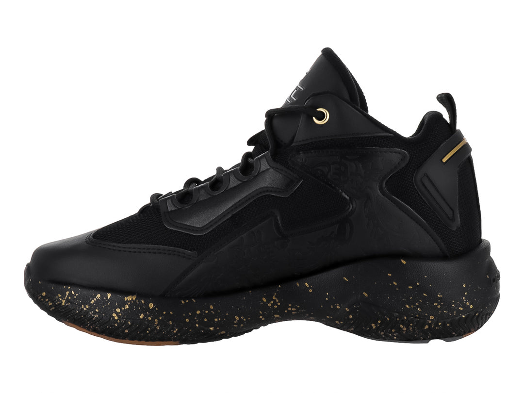 Tenis de baloncesto Pontiac AXL en color negro con detalles y salpicaduras doradas en la suela y laterales.