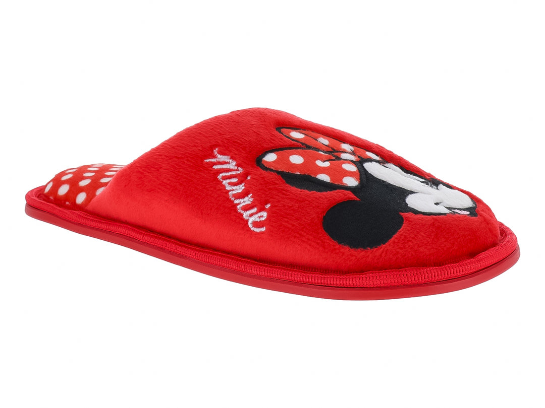 Pantufla roja de Minnie Mouse con detalles de puntos blancos y texto decorativo.