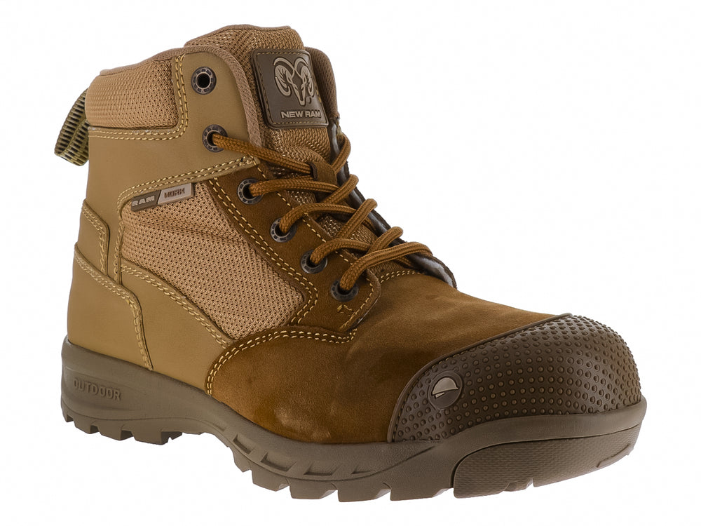 Bota táctica RAM color coyote con casco de acero y suela Outdoor en hule.