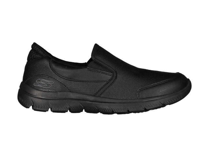 Zapato deportivo Skechers color negro, estilo slip-on sin cordones con suela gruesa.
