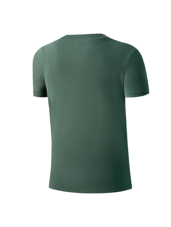 Playera deportiva color verde oscuro con logotipo de los Boston Celtics en el pecho.