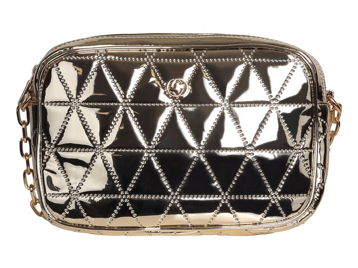 Bolso Ferretina color oro con acabado brillante, diseño acolchado geométrico y correa de cadena.