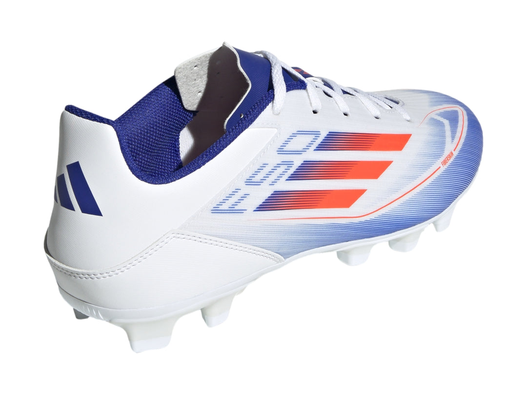 Zapato de fútbol Adidas F50 Club FG color blanco con degradado azul y detalles en naranja.