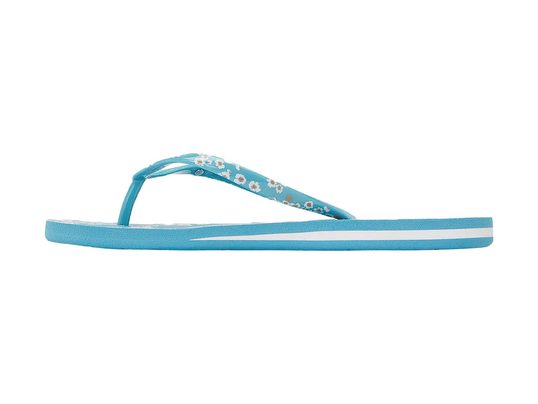 Sandalias tipo flip-flop color turquesa con tira estampada y detalle de línea blanca en la suela.
