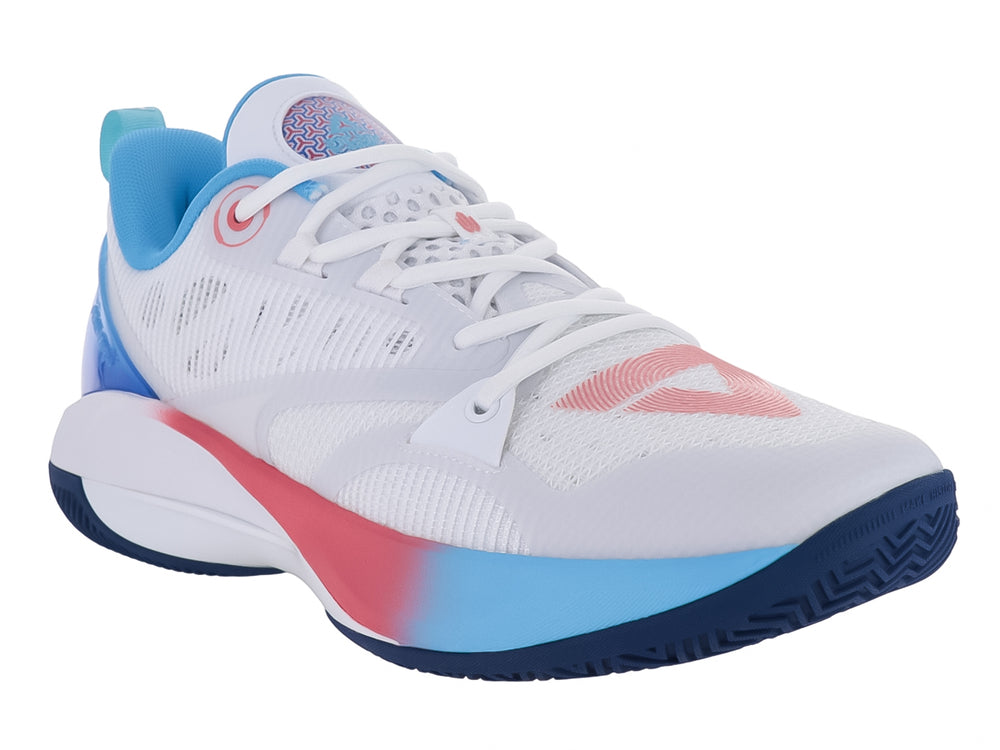 Tenis de baloncesto PEAK en color blanco con detalles en azul tropical y rosa, diseño moderno y deportivo.