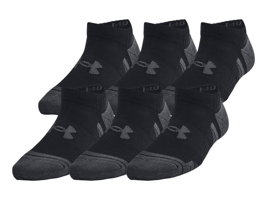 Paquete de 6 pares de calcetines deportivos Under Armour en color negro con detalles en gris oscuro.