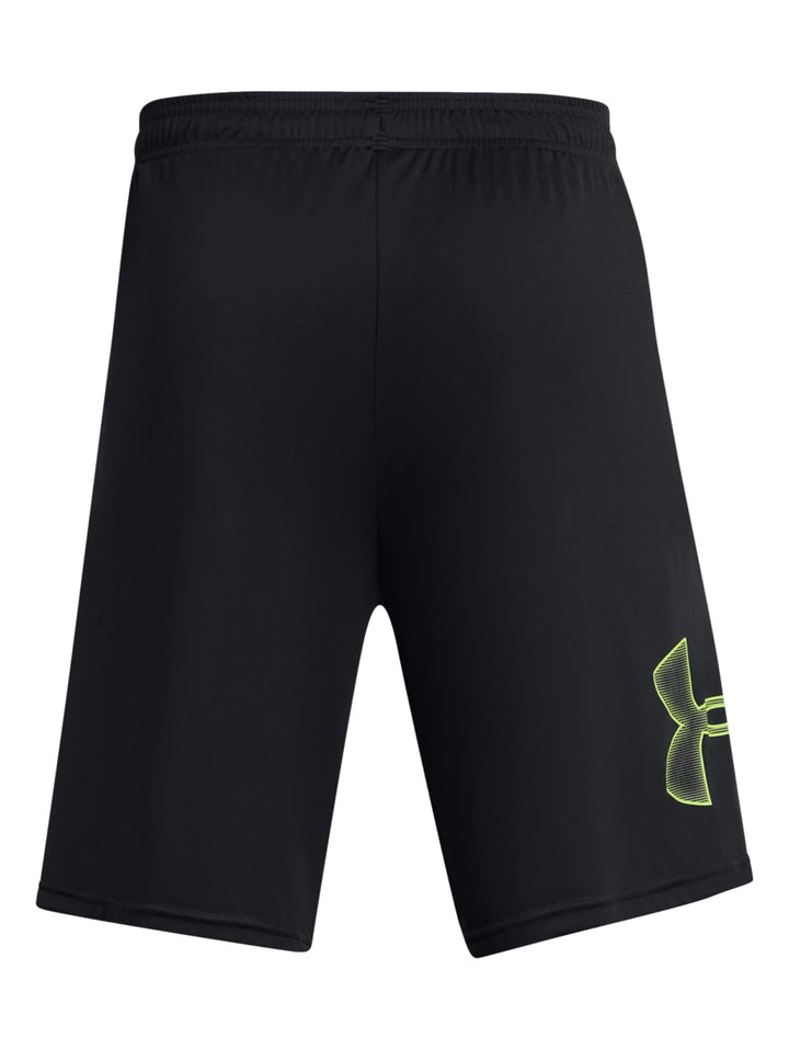 Shorts deportivos negros de Under Armour con logo gráfico en el costado.