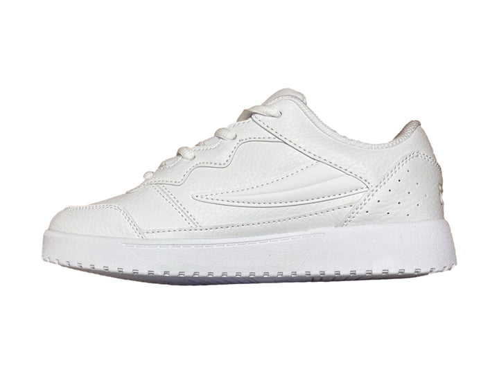 Tenis FILA Octavio Low color blanco con suela gruesa y acabado texturizado.