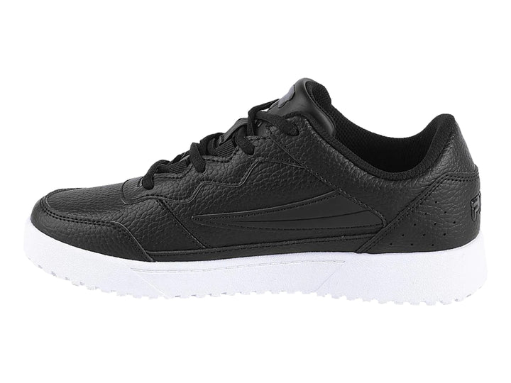 Tenis FILA Octavio Low color negro con suela blanca ancha y textura de cuero granulado.