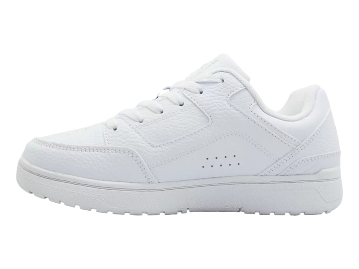 Tenis FILA Sutton East Low en color blanco total con suela blanca y textura granulada.