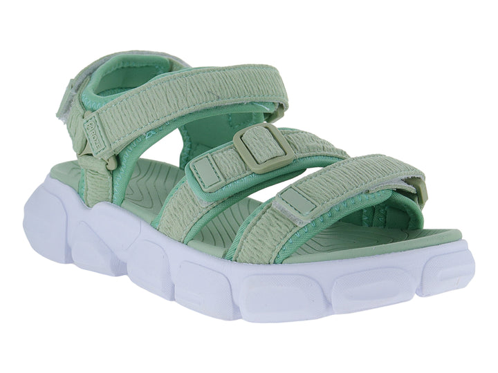 Sandalia ROZE para niña en color verde claro con suela blanca de plataforma y correas ajustables.