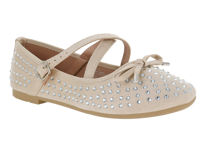 Zapato plano color off-white con brillantes, moño y correa con hebilla.