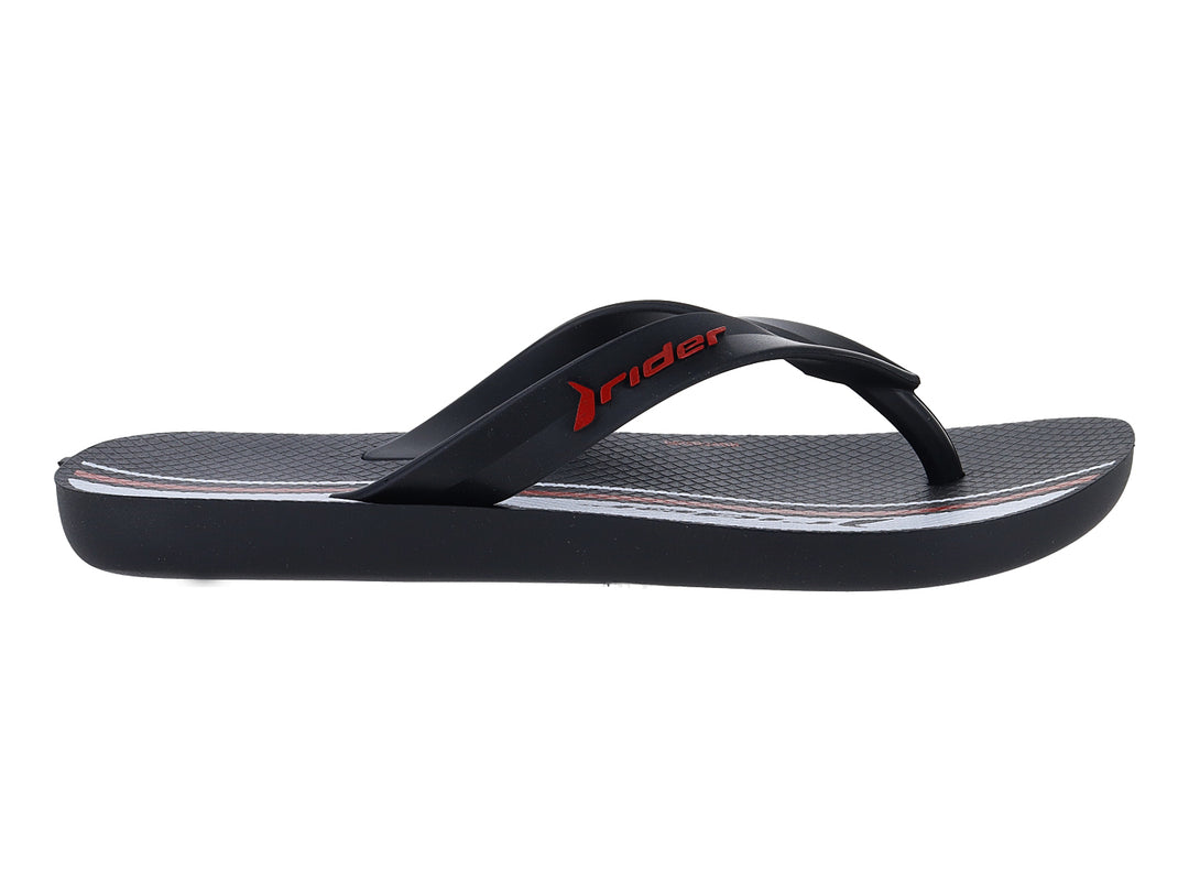 Sandalias Rider infantiles color negro con detalle blanco y logo rojo, estilo urban thong.
