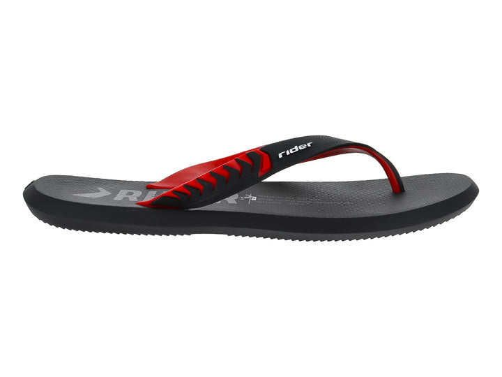 Sandalia Rider Feel Urban color negro con correas en color rojo y negro.