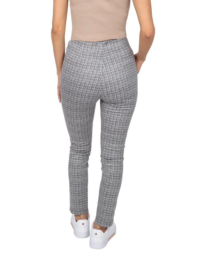 Pantalón ATOK a Cuadros Blanco y Negro para Mujer