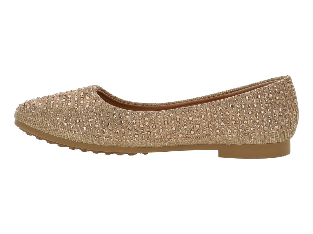 Zapato plano tipo balerina color dorado con acabado brillante y pedrería en toda la superficie.