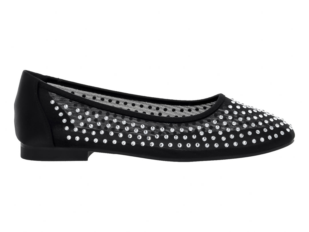 Zapato plano negro con malla y detalles de pequeños brillantes plateados.